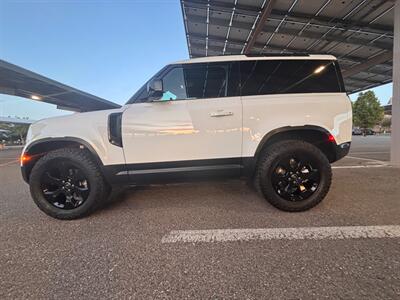 2023 Land Rover Defender 90 S   - Photo 1 - Santa Fe, NM 87505