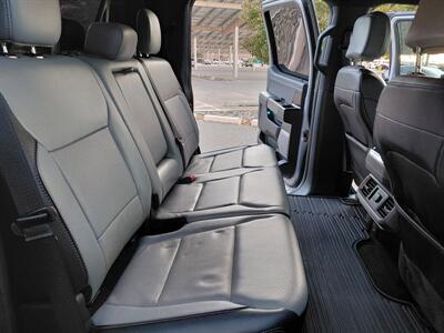 2022 Ford F-150 Lightning Lariat  Crew cab 4X4 - Photo 10 - Santa Fe, NM 87505