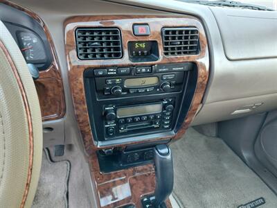 2000 Toyota 4Runner Limited 4dr Limited - Photo 14 - Santa Fe, NM 87505