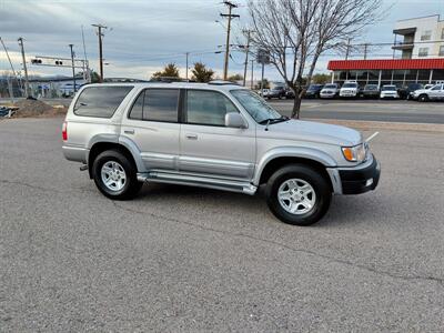 2000 Toyota 4Runner Limited 4dr Limited - Photo 2 - Santa Fe, NM 87505