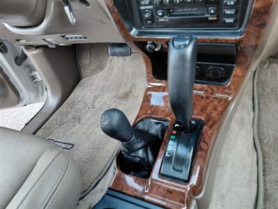 2000 Toyota 4Runner Limited 4dr Limited - Photo 12 - Santa Fe, NM 87505