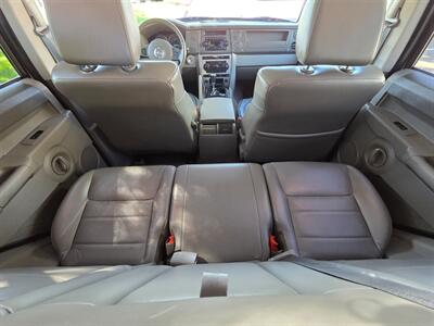 2007 Jeep Commander Sport   - Photo 16 - Santa Fe, NM 87505