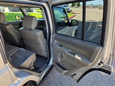 2007 Jeep Commander Sport   - Photo 14 - Santa Fe, NM 87505