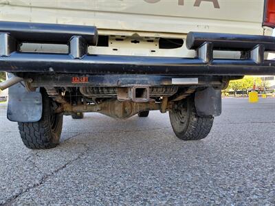 1988 Toyota Pickup 2dr 4X4 - Photo 8 - Santa Fe, NM 87505
