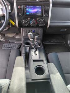 2007 Toyota FJ Cruiser 4dr SUV 4 wheel drive - Photo 21 - Santa Fe, NM 87505