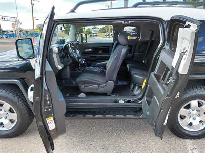 2007 Toyota FJ Cruiser 4dr SUV 4 wheel drive - Photo 15 - Santa Fe, NM 87505