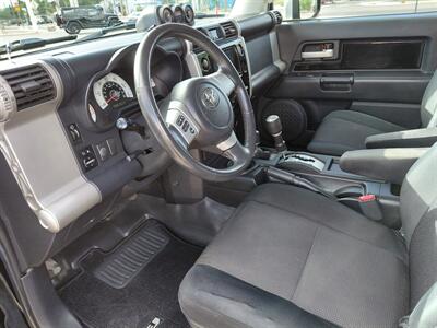 2007 Toyota FJ Cruiser 4dr SUV 4 wheel drive - Photo 13 - Santa Fe, NM 87505
