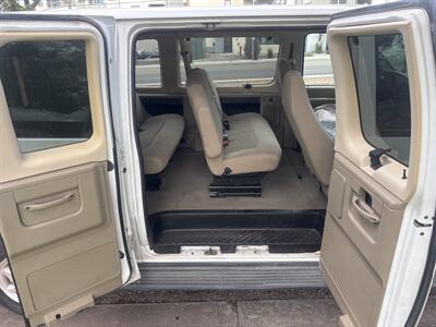 2008 Ford E-350 SD XL   - Photo 13 - Santa Fe, NM 87505