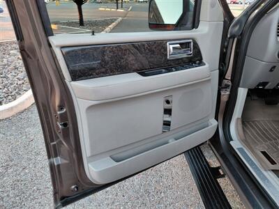 2015 Lincoln Navigator L   - Photo 13 - Santa Fe, NM 87505