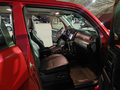 2020 Toyota 4Runner TRD Off-Road Premium  TRD PRO OFFROAD Premium - Photo 9 - Santa Fe, NM 87505