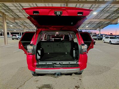 2020 Toyota 4Runner TRD Off-Road Premium  TRD PRO OFFROAD Premium - Photo 8 - Santa Fe, NM 87505