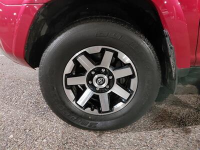 2020 Toyota 4Runner TRD Off-Road Premium  TRD PRO OFFROAD Premium - Photo 11 - Santa Fe, NM 87505