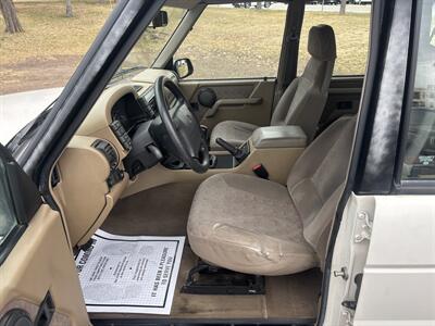 1994 Land Rover Discovery   - Photo 16 - Santa Fe, NM 87505