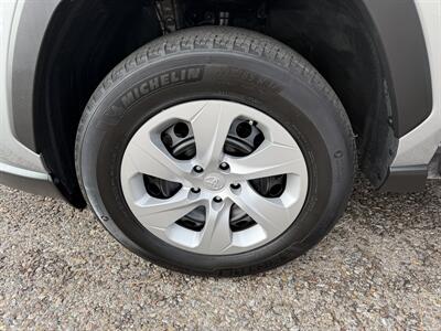 2024 Toyota RAV4 LE - Photo 14 - Santa Fe, NM 87505