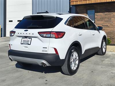2022 Ford Escape Hybrid SE   - Photo 6 - Goshen, IN 46526