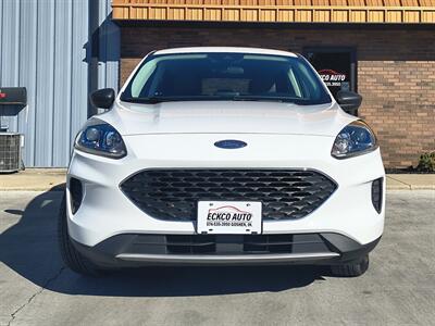 2022 Ford Escape Hybrid SE   - Photo 9 - Goshen, IN 46526