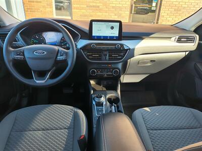 2022 Ford Escape Hybrid SE   - Photo 12 - Goshen, IN 46526