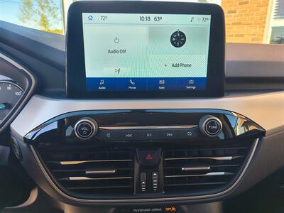 2022 Ford Escape Hybrid SE   - Photo 19 - Goshen, IN 46526