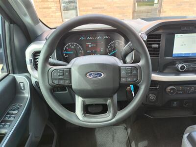 2023 Ford F-150 XLT   - Photo 11 - Goshen, IN 46526
