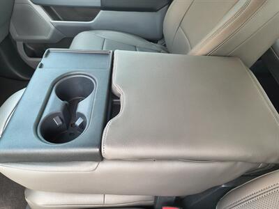 2023 Ford F-150 XLT   - Photo 16 - Goshen, IN 46526