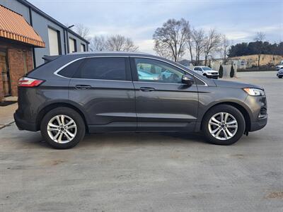 2020 Ford Edge SEL   - Photo 6 - Goshen, IN 46526