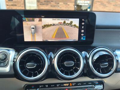 2022 Mercedes-Benz GLB GLB 250   - Photo 18 - Goshen, IN 46526