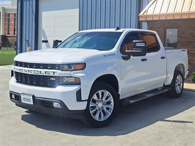 2019 Chevrolet Silverado 1500 Custom   - Photo 2 - Goshen, IN 46526