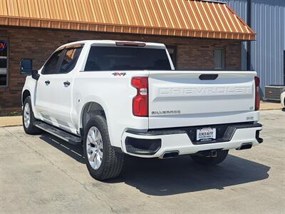 2019 Chevrolet Silverado 1500 Custom   - Photo 4 - Goshen, IN 46526