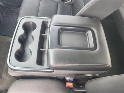 2015 GMC Sierra 1500 SLE   - Photo 13 - Goshen, IN 46526