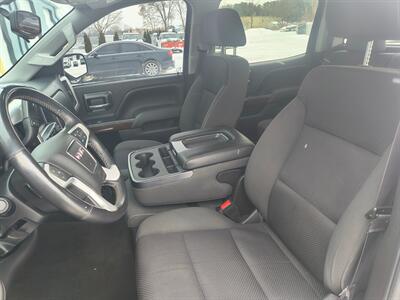 2015 GMC Sierra 1500 SLE   - Photo 12 - Goshen, IN 46526