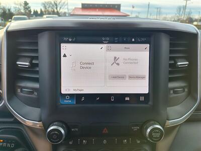 2022 RAM 1500 Laramie   - Photo 16 - Goshen, IN 46526