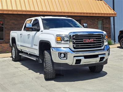 2017 GMC Sierra 2500HD SLT   - Photo 8 - Goshen, IN 46526