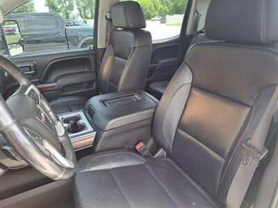 2017 GMC Sierra 2500HD SLT   - Photo 14 - Goshen, IN 46526