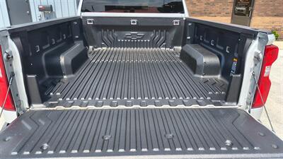 2021 Chevrolet Silverado 2500HD Custom   - Photo 24 - Goshen, IN 46526