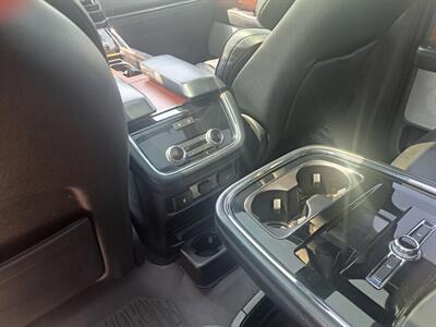 2018 Lincoln Navigator L Reserve   - Photo 23 - Goshen, IN 46526