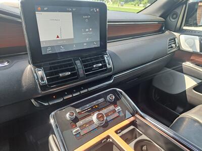 2018 Lincoln Navigator L Reserve   - Photo 12 - Goshen, IN 46526