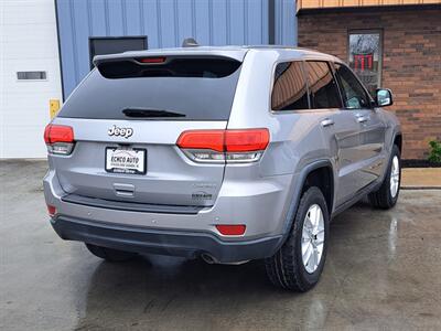 2017 Jeep Grand Cherokee Laredo   - Photo 5 - Goshen, IN 46526