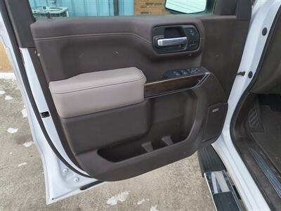2021 GMC Sierra 1500 SLT   - Photo 21 - Goshen, IN 46526