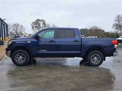 2007 Toyota Tundra SR5   - Photo 2 - Goshen, IN 46526