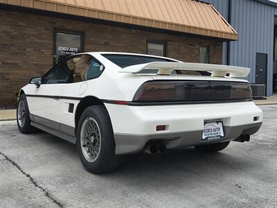 1986 Pontiac Fiero GT - Photo 4 - Goshen, IN 46526