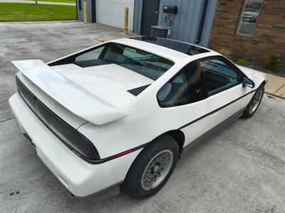 1986 Pontiac Fiero GT - Photo 14 - Goshen, IN 46526