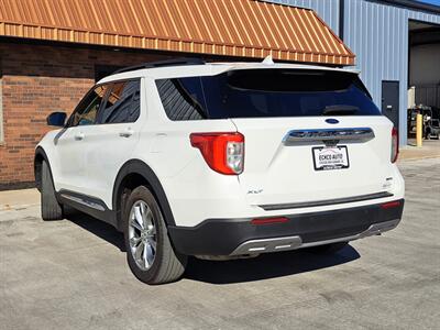 2020 Ford Explorer XLT   - Photo 3 - Goshen, IN 46526