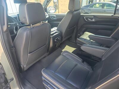 2023 Chevrolet Suburban Premier   - Photo 23 - Goshen, IN 46526