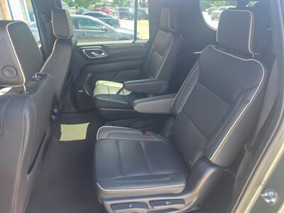2023 Chevrolet Suburban Premier   - Photo 24 - Goshen, IN 46526