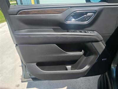 2023 Chevrolet Suburban Premier   - Photo 22 - Goshen, IN 46526