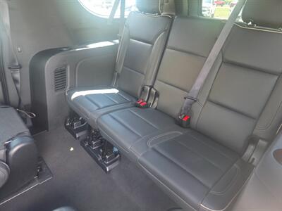2023 Chevrolet Suburban Premier   - Photo 26 - Goshen, IN 46526