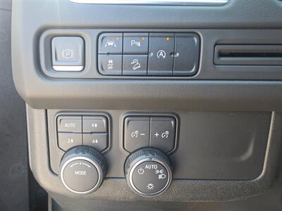 2023 Chevrolet Suburban Premier   - Photo 20 - Goshen, IN 46526