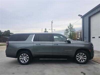 2023 Chevrolet Suburban Premier   - Photo 7 - Goshen, IN 46526