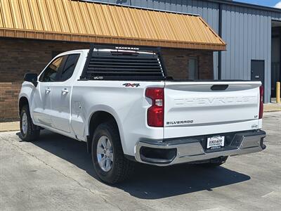 2019 Chevrolet Silverado 1500 LT   - Photo 4 - Goshen, IN 46526