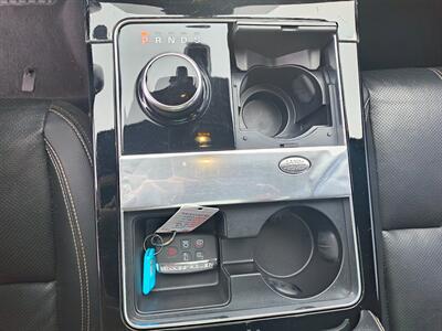 2018 Land Rover Range Rover Velar P250 R-Dynamic SE - Photo 21 - Goshen, IN 46526